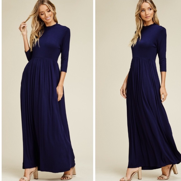 Dresses & Skirts - Mock Neck pleated Maxi Dress PRICE FIRM